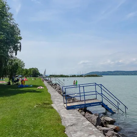 Apartment Lakefront In Zamardi-balaton 55199 *