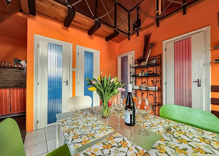 Lakefront In Zamardi-balaton 55199 Διαμέρισμα