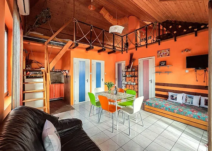 Lakefront In Zamardi-balaton 55199 Διαμέρισμα Zamárdi